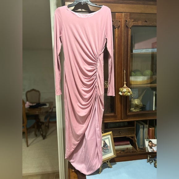 Katie May Dresses & Skirts - Katie May Mover and Shaker in Mauve Dress